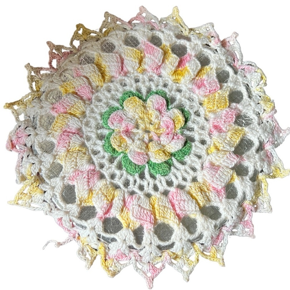 Vintage‎ Hand Crocheted Hot Pad